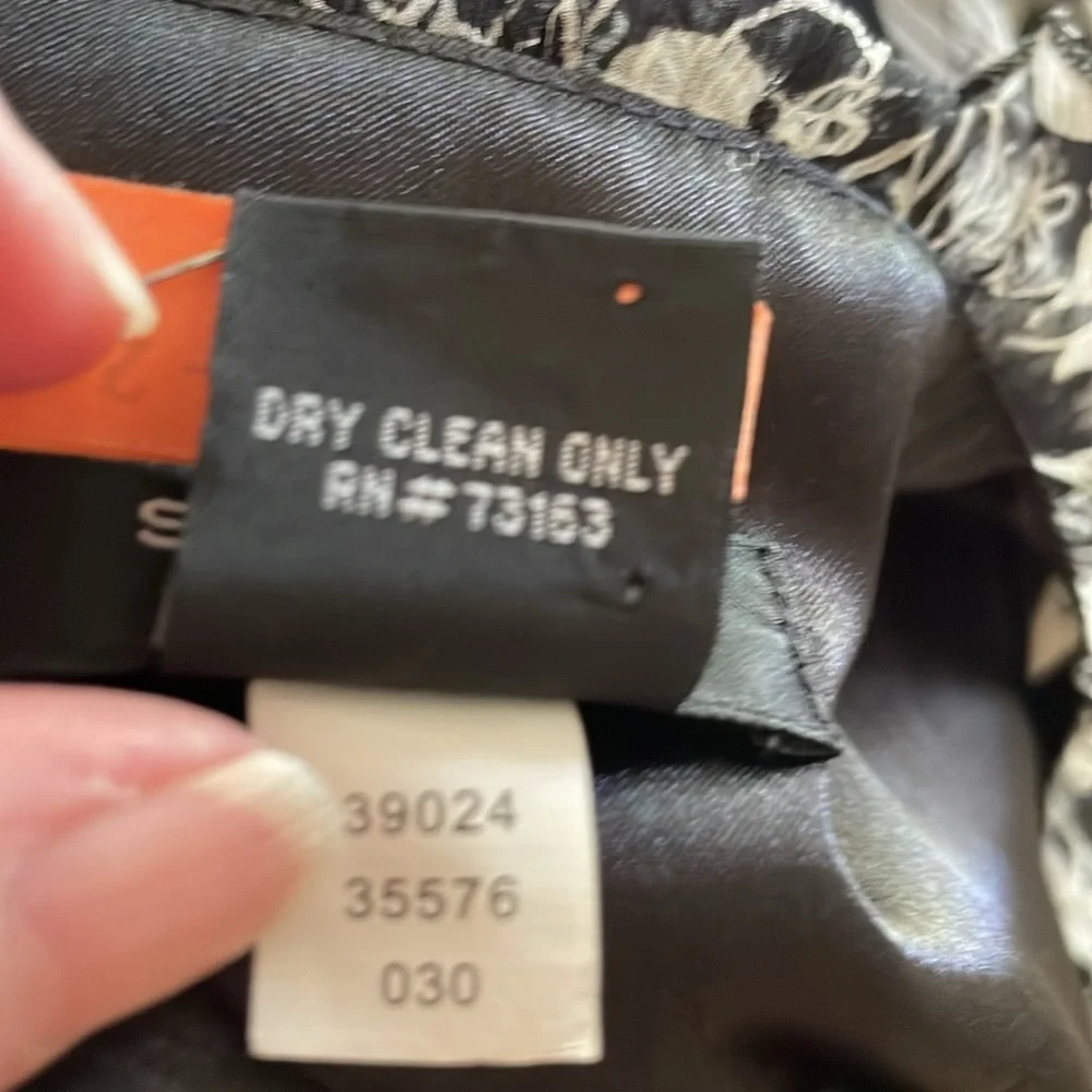 Spense Black White Floral Silk Special Occasion Dress, Satin Sash, 12 - Picture 5 of 9